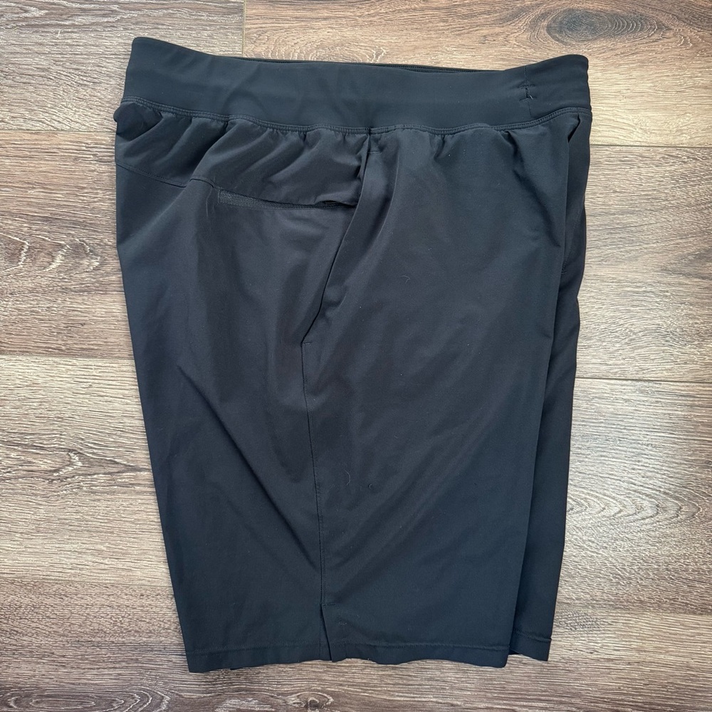 Lululemon Men’s License to Train Linerless Shorts 7” Black - Picture 4 of 5